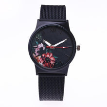 Load image into Gallery viewer, Quartz Wristwatches  Reloj Mujer    Simple   Round Women Watch   Silicone  Analog Alloy   Watches  Relogio Feminino 18JAN4